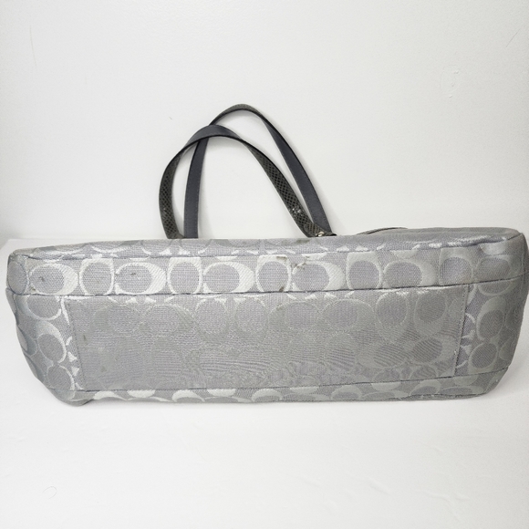 COACH Signature Penelope Shoulder Bag. - Picture 13 of 16